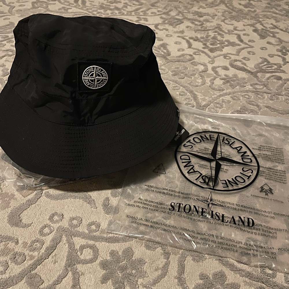 Stone Island Bucket Hat Black